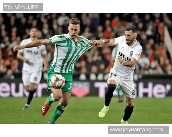 巴萨与巴伦西亚直接对决分析及比赛前瞻全解析 巴萨与巴伦西亚直接对决分析及比赛前瞻全解析