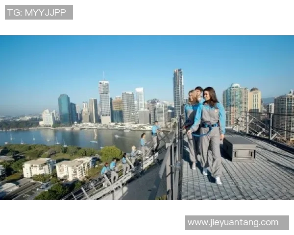 悉尼与黑镇市的文化碰撞与发展对比分析 悉尼与黑镇市的文化碰撞与发展对比分析