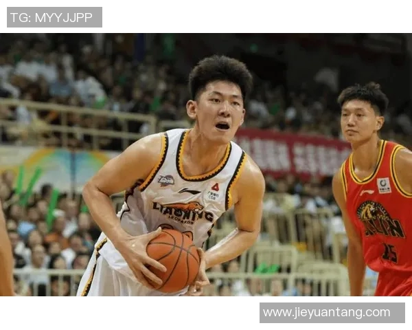 新秀与年轻球员崛起的时代如何影响篮球未来发展与球队建设