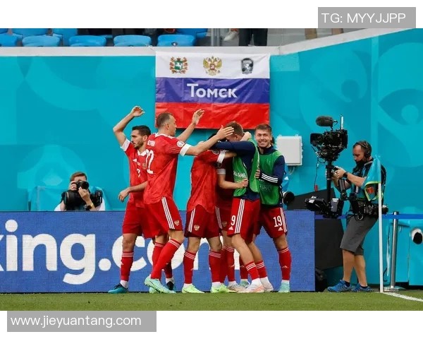 波兰与芬兰友谊赛精彩对决球迷期待激烈较量与精彩瞬间