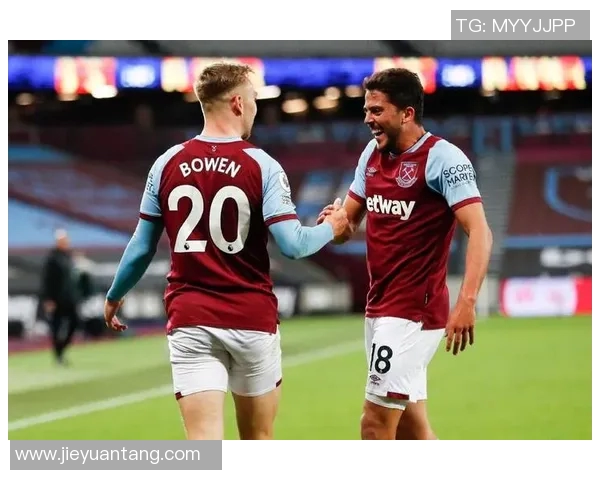 西汉姆联对阵利物浦精彩比赛视频回顾与分析