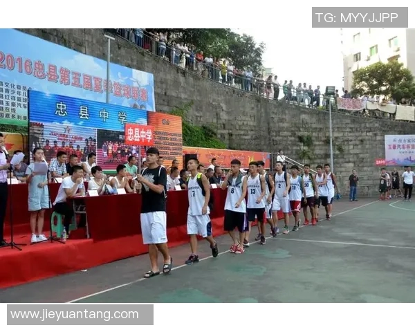 重庆篮球队心理素质创新高引发关注助力球队未来发展 重庆篮球队心理素质创新高引发关注助力球队未来发展